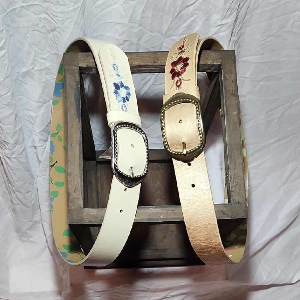 2 Liz Claiborne Cream With Blue and Tan With Burgundy Belts